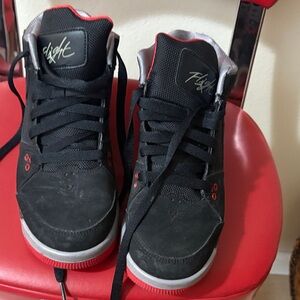 Jordan flight Black and Red Men's Shoes size 4.5 boys 6 women no box